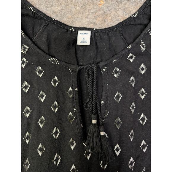 Women's Old Navy Geometric Black and White Dress Size XL Midi Tie Neckline - Picture 3 of 8